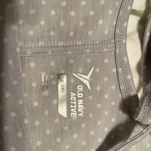 Old Navy workout shirt